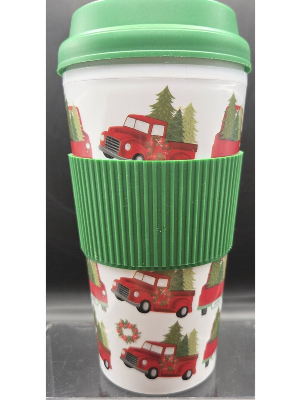 Christmas Red Trucks  Pine Trees Tumbler w/ Lid 16 fl oz Coffee Tea  Cup NEW